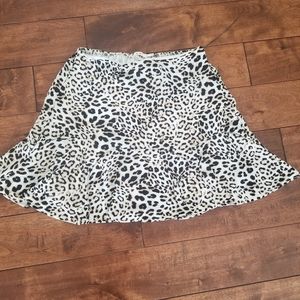 Francesca's animal print skirt size small
